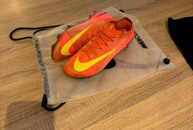 Nike Mercurial Vapor 16 Elite FG ( Used 8.5/10 condition)